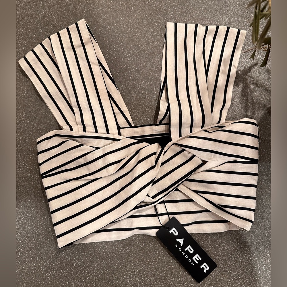 Revolve/Paper London, black and cream twist top